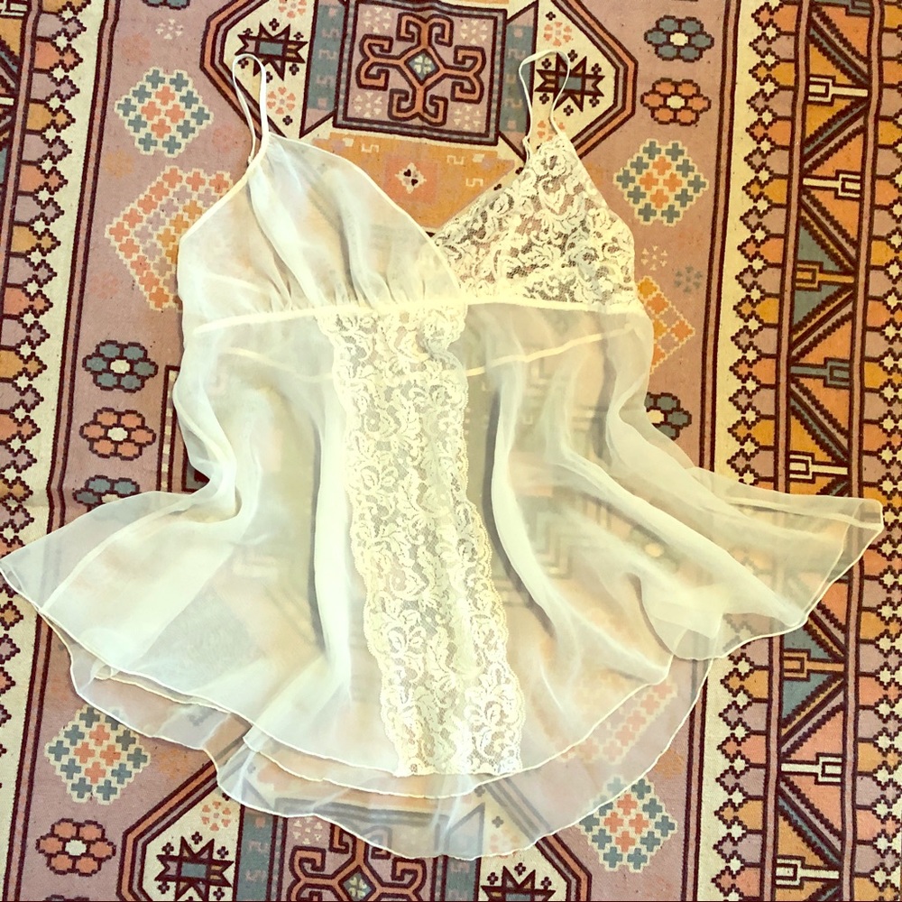 VS gold label vintage white lace nightie teddy